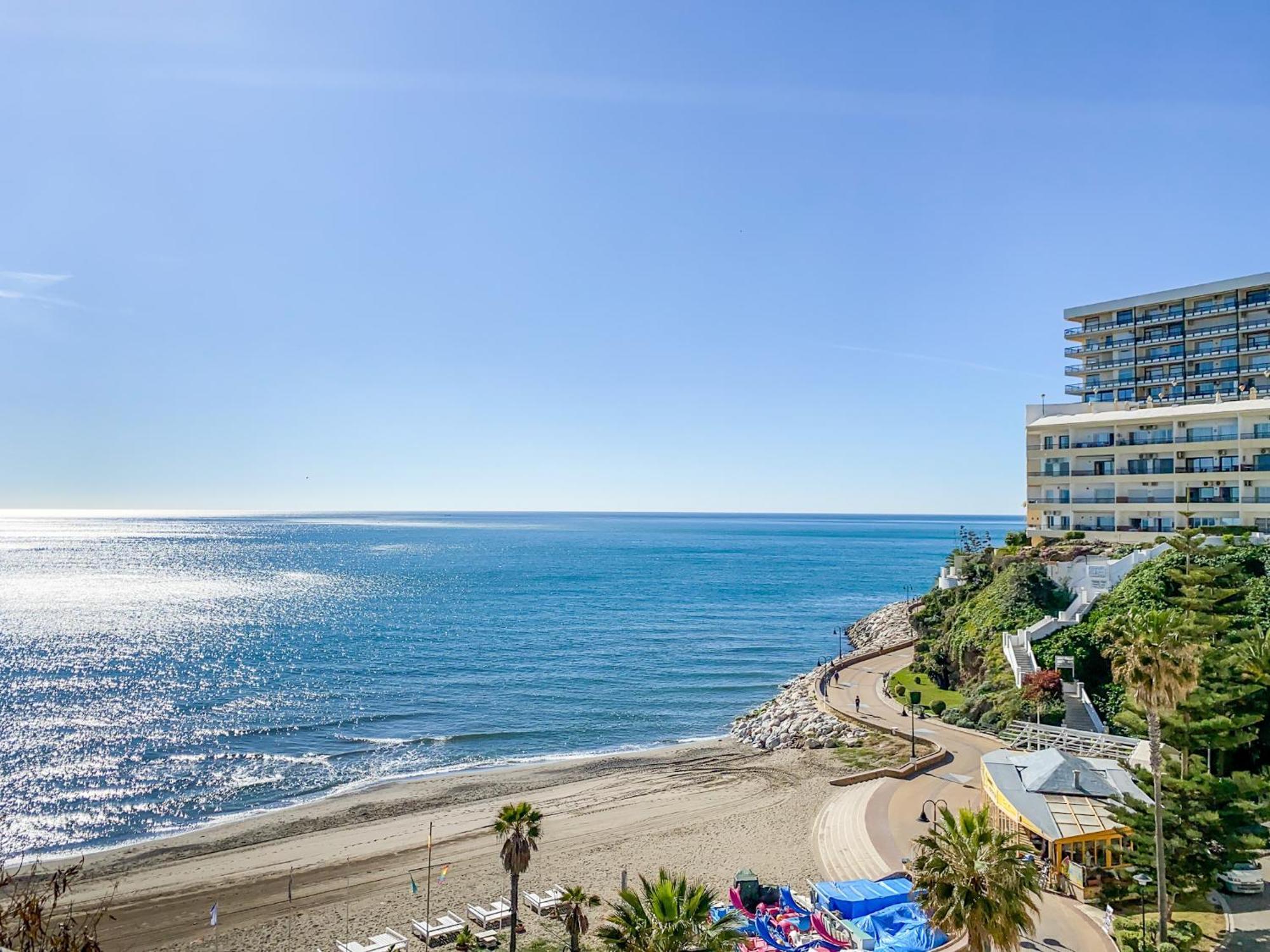 Suite Eden Torremolinos Bagian luar foto