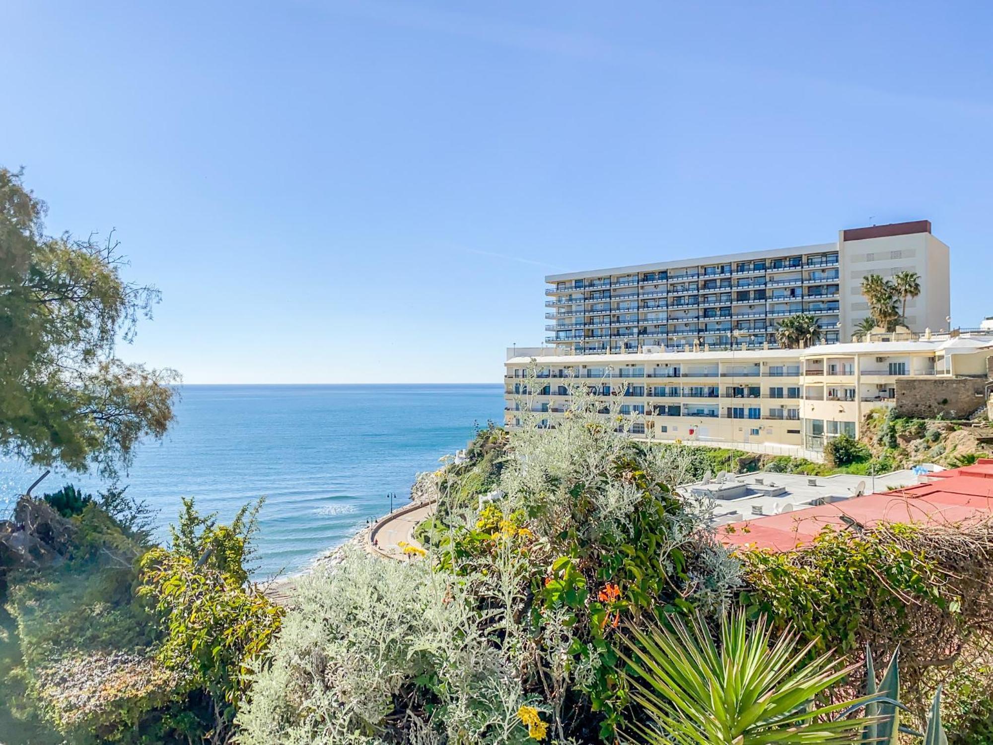 Suite Eden Torremolinos Bagian luar foto